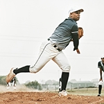 Should You Keep Playing Through Shoulder Pain? What Sports Medicine Research Says